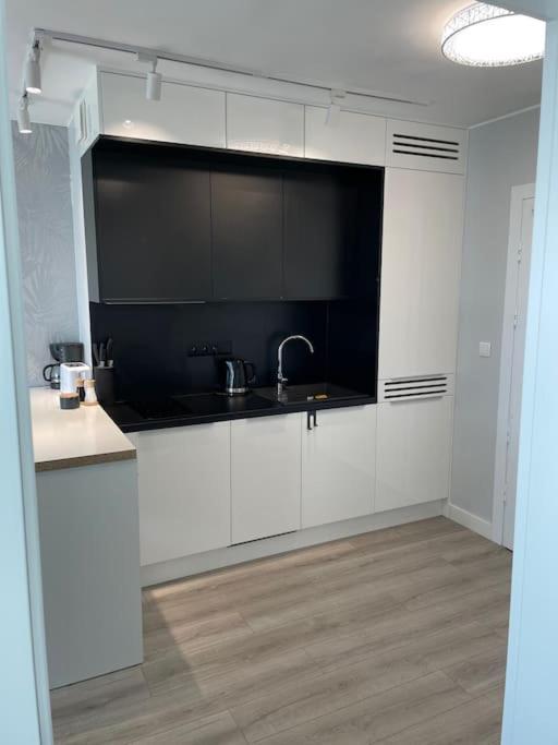 Apartament Z Widokiem Na Morze Miedzyzdroje Buitenkant foto